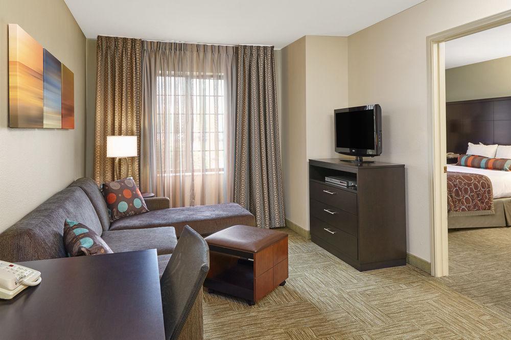 Staybridge Suites Glenview By Ihg Exterior photo