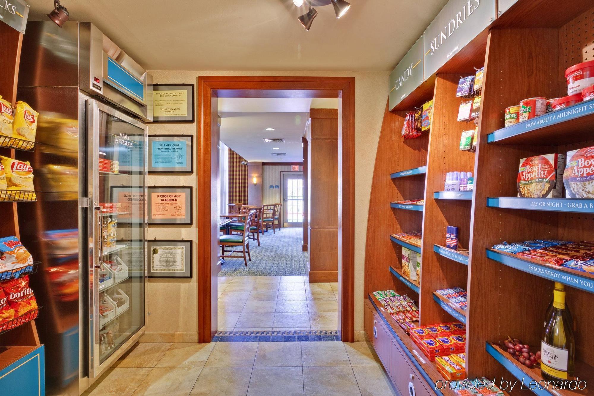 Staybridge Suites Glenview By Ihg Restaurant photo